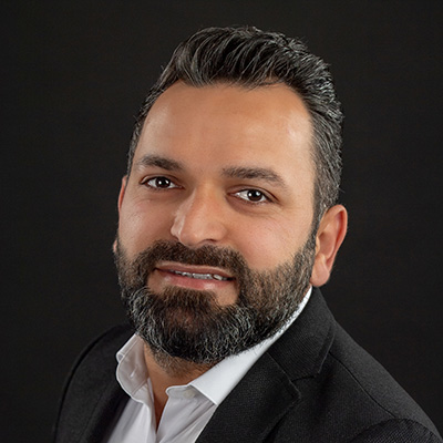 Pahlawan Waisi, Kurdish barber in Fargo